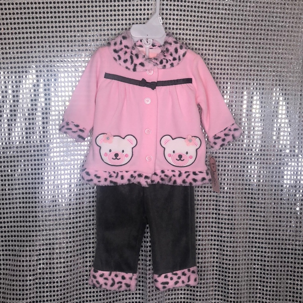 (NWT) 💗 3/6 Month 2 Piece Animal Print Set 💗